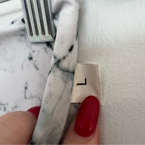 Zaful Black and White Marble High Waisted Bandeau Bikini Set XL - Picture 11 of 12